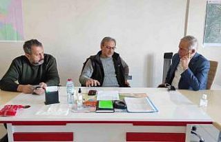 Bingöl Valisi Ekinci, depremzedeler için AFAD’a...