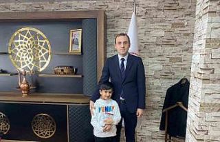 Bisiklet alacağı parasını depremzede kardeşlerine...