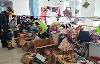 Bodrum’da depremzede öğrenciler okullara kaydediliyor