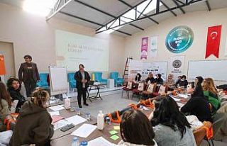 Bucalı kadınlar geleceğini kuracak