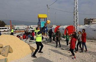 Bursa’da Büyükşehir’den depremzede çocuklara...