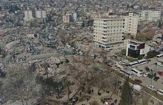 Büyük yıkım yaşanan Kahramanmaraş’ta bu binanın...