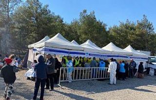 Büyükşehir’in afetzedelere şefkat ve merhamet...