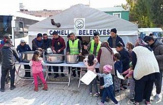 Çameli Belediyesi’nin sahra mutfağı Hatay’da...