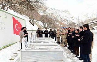 Çatak’ta çığ şehitleri unutulmadı