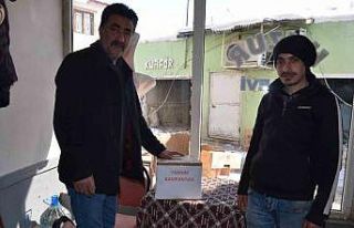 Çayevi sahibi bir günlük hasılatı depremzedelere...