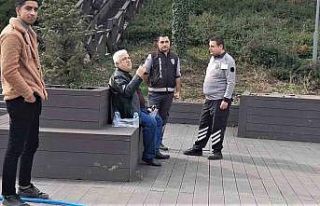 Çekirdek çöplerini yere atan vatandaşın savunması...