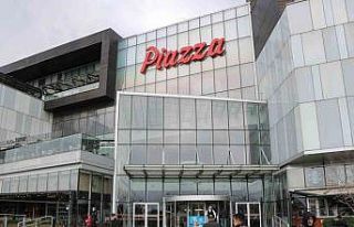 Çocuğunu kaybettiği gerekçisiyle AVM’de intihara...