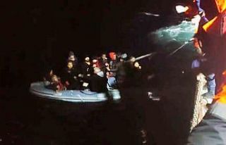 Datça’da 18 düzensiz göçmen kurtarıldı