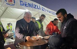 Denizli Büyükşehir’den Hatay’da gönül sofrası