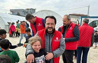 Denizli MHP deprem bölgesine çıkarma yaptı