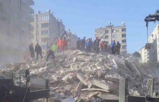 Deprem bölgesinde Bandırma 911 hayat kurtarıyor