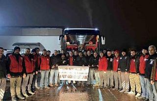 Deprem bölgesine yola çıktılar