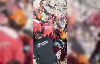 Deprem felaketinden 203 sonra gelen umutta Adapazarı...