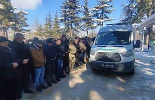 Depremde hayatını kaybeden 8 kişi Konya’da defnedildi