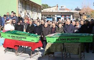 Depremde hayatını kaybeden anne ve kızı toprağa...