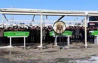 Depremde hayatını kaybeden Puğaça ailesine acı...