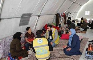 Depremden etkilenen vatandaşlara psikolojik destek...