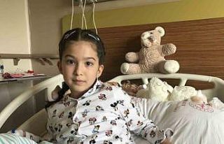 Depremin simge ismi minik Yağmur, “Artık üşümüyorum...