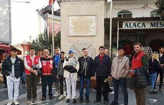 Depremzede gençlere moral gezisi