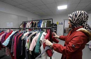 Depremzedelere kıyafet desteği