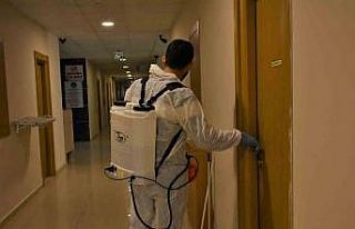 Depremzedelerin konakladığı yurtlarda hijyen çalışmaları