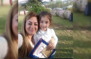 Dilek öğretmen ve kızı depremde hayatını kaybetti