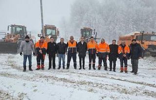 Domaniç’te kar kalınlığı 30 santimetreye ulaştı