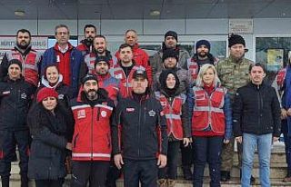 Düzceli öğretmenler depremzedeler için seferber...