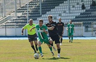 Efeler 09 SFK: 1 - Karşıyaka: 2