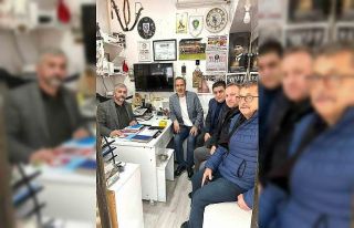 Emlakçılar yeniden Ünlü’yü seçti