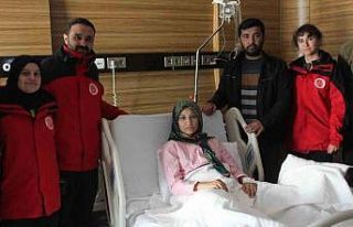 Enkaz altından 13’üncü saatte çıkarılan Hatice...
