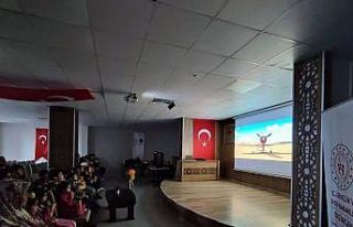 Erzincan’daki depremzede çocuklara moral etkinliği