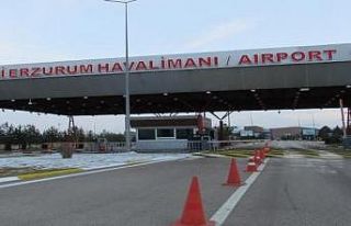 Erzurum’da yoğun kar yağışı, uçak seferleri...