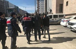 Eskişehir’de 11 bin 398 paket kaçak sigara ele...