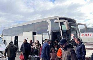Eskişehir’e gelen depremzedeler o anları gözyaşları...