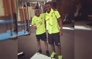 Essien’den, Atsu mesajı: "Hayatta olduğunu...