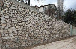Fatih Mahallesi’ndeki hasarlı istinat duvarını...