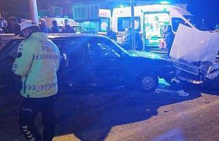 Fethiye’de iki otomobilin çarpıştığı kazada...