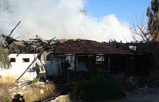 Fethiye’de iş yeri yangını