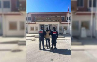 Firariler, jandarmadan kaçamadı