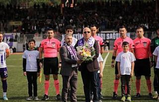 Gebzespor ve Kocaelispor, depremzedeler için karşı...