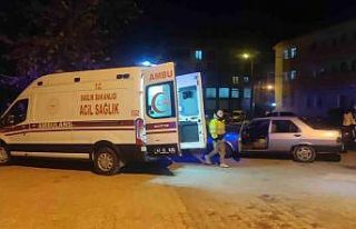 Gediz’de iki otomobil çarpıştı, 2 yaralı