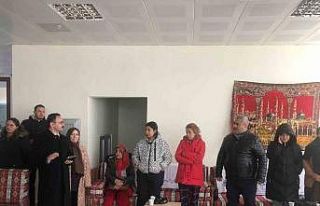 Gediz’e getirilen depremzedeler KYK yurtlarına...