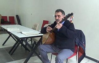 Gezici Bağlama Atölyesi ile bağlama gelecek nesillere...