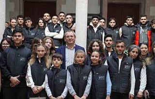 Gönülleri fetheden “Ayvalık’ın Yardım Gönüllüleriyle”...