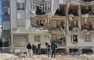 Hasan Alpargün’ün inşa ettiği tüm binalar hasarlı