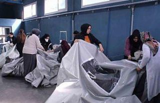 Her ilmeğinde emek var: Deprem bölgesi için çadır...