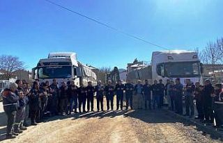 Hisarcık’tan deprem bölgesine 2 tır yakacak odun...