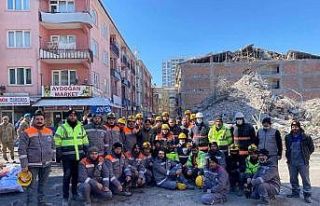 İnegöl Belediyesi Arama Kurtarma ekipleri görevini...